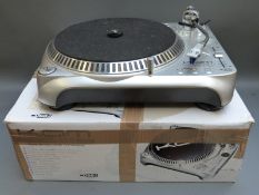 Kam BDX 900 USB turntable and Numark DM 3000x mixer