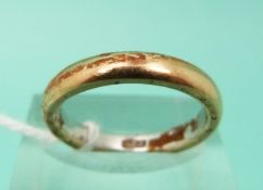 A 22ct gold wedding ring, weight 6.