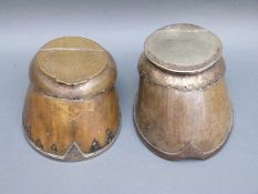 Two silver plated mounted horse hoof ink wells,