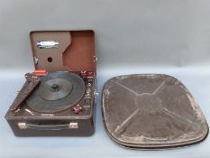 A vintage bakelite cased 'Recordon' disc recording machine by Thermionic products Ltd,
