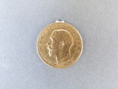 A 1915 gold full sovereign