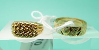 An 18ct gold wedding band and an 18ct gold keeper's ring, weight 5.