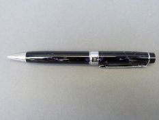 Mont Blanc ballpoint pen with marbled decoration