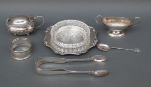 A hallmarked silver and cut glass butter dish, Sheffield 1905 maker Roberts & Belk,