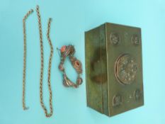 A yellow metal rope twist necklace and bracelet,