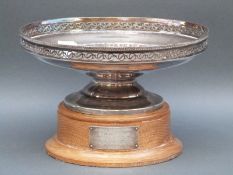 A George V hallmarked silver pedestal bowl with pierced rim,