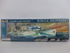 Revell 1:72 scale model military ship Flower Class Corvette HMCS Snowberry 05061,