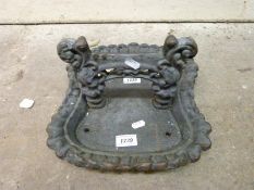 Cast iron boot scraper