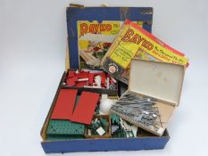 Bayko Town House building set with instructions in original box