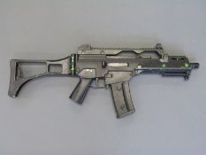 Uber Machine Gun airsoft rifle,