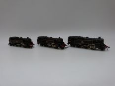 Three Hornby Dublo 00 gauge BR 2-6-4 EDL18 3-rail tank locomotives 80054