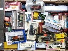 Over 100 Matchbox, Oxford, Lledo, Britains, Lion Toys, Lone Star and other diecast model vehicles,