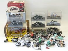 Twenty-five Maisto, Atlas Editions and other diecast model motorbikes and side cars,