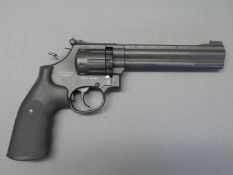 Umarex Smith & Wesson Mod 586-6 .