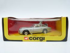 Corgi Toys diecast model James Bond 007 Aston Martin DB5 271,