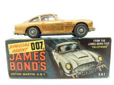 Corgi Toys diecast model James Bond 007 Aston Martin DB5 261,