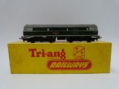 Tri-ang TT gauge AIA-AIA diesel electric locomotive T96,