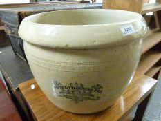A Doulton & Co improved pan / crock,