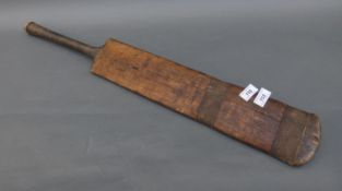 J S Catterall 'Perfection' cricket bat signed c1930s by Don Bradman & E A 'Manny' Martindale also