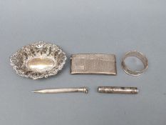 An embossed hallmarked silver bonbon dish, length 10.