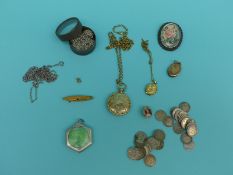 A 15ct gold bar brooch, costume jewellery,