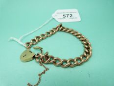 A 9ct gold bracelet made up of curb links (13g)