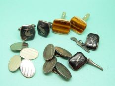 A pair of silver & 9ct gold cufflinks with engine turned decoration, a pair of silver cufflinks,