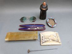 A quantity of collectables including vintage sun/anti-dazzle glasses, cloisonne photograph frame,