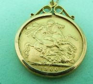 A 1900 gold full sovereign in 9ct gold mount, 9.