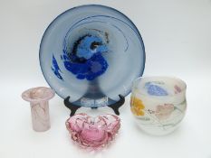 Four pieces of Art glass including a large charger,