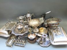 A quantity of silver plate including teaware, Art Nouveau tazza, serving dishes,