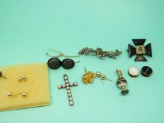 A 9ct gold brooch set with seed pearls and turquoise, a Victorian brooch,