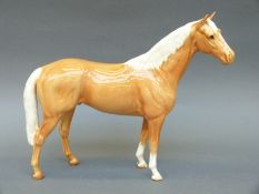 Beswick large palomino hunter