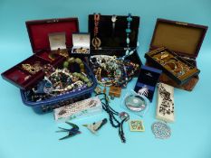 Two vintage leather jewellery boxes, lacquer box, costume jewellery, wristwatches,