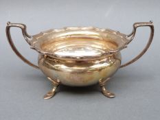 An Elkington Edward VII hallmarked silver two-handled sugar bowl, B'ham 1936, width 19cm,