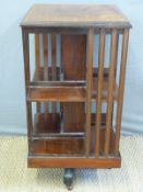 A late 19thC/ early 20thC mahogany revolving bookcase (W47 x H87cm0