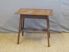 An Arts and Crafts oak inlaid occasional table (H71 x W76 X D50cm)