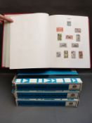 Four Senator albums of all world stamps Victoria - QE II