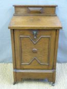 A 19thC oak purdonium (H68 x W42 x D32cm)