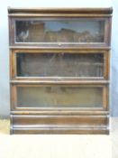 A Globe Wernicke 3 tier bookcase (H109 x W87 x D27cm)