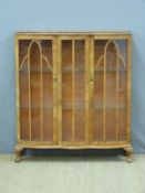 A walnut glazed display cabinet (H122 x W105 x D30cm)