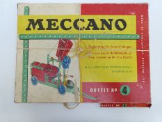 Meccano outfit No 4, in original box.