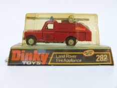 Dinky Toys diecast model Land Rover Fire Appliance 282,
