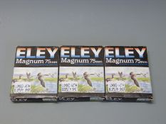 Thirty Eley Magnum 75mm 12 bore extra heavy load/charge shotgun cartridges, all in original boxes.