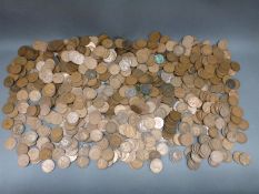 A large collection of pre-decimal English pennies 9.