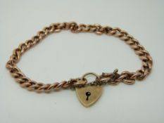 A 9ct gold curb link bracelet, 18.