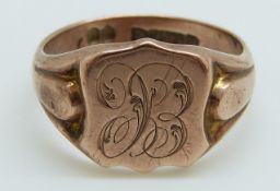 A 9ct rose gold signet ring, 6.
