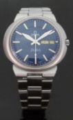 Omega Dynamic stainless steel gentleman's wristwatch with day and date apertures, luminous hands,
