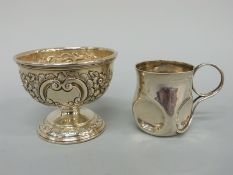 A hallmarked silver novelty miniature bowl, Birmingham 1933, diameter 6.