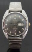 Tissot Seastar stainless steel gentleman's automatic wristwatch with day and date aperture,